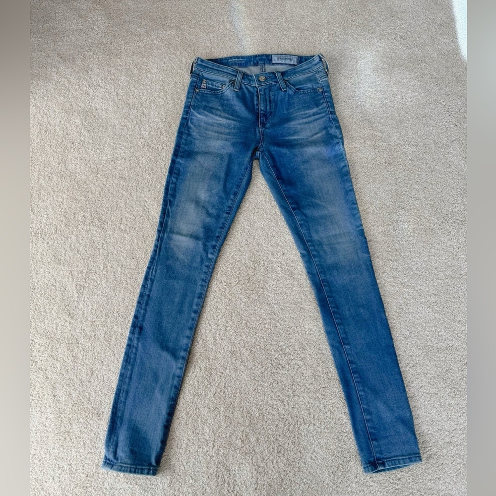 AG middi ankle mid-rise legging ankle jeans in mid- blue in 25
